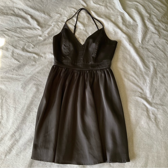 Slinky Dress - Cocktail Party, Wedding - Picture 2 of 10